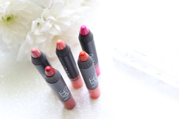 nars_lippencil_digital_world02