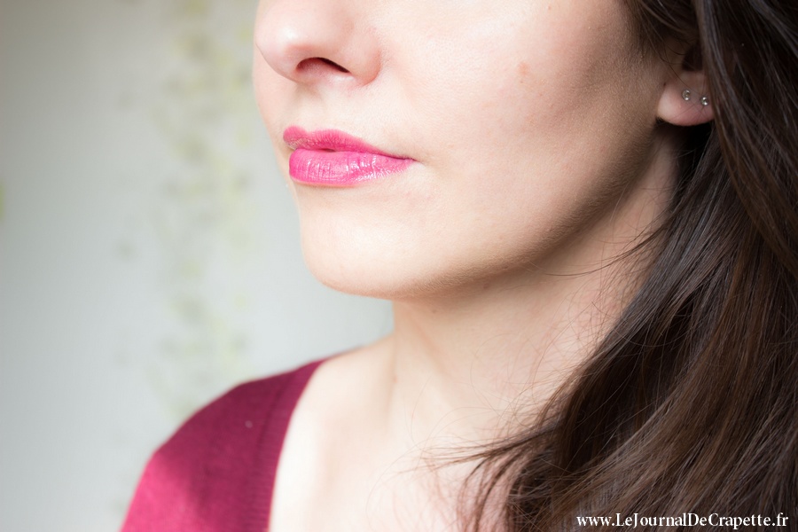 vernis-levres-yves-saint-laurent-ysl-fuchsia-tomboy-swatch-04