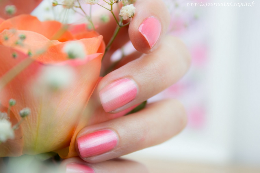 vernis-corail-nacre-mavala