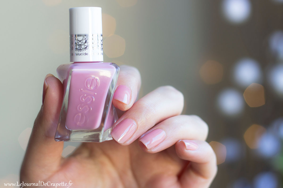 Vernis essie gel couture Bodice Goddess