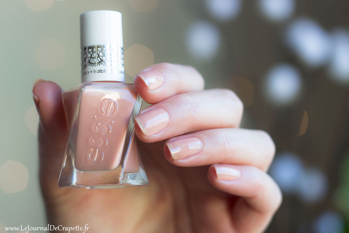 Vernis gel couture Sheer Silhouette