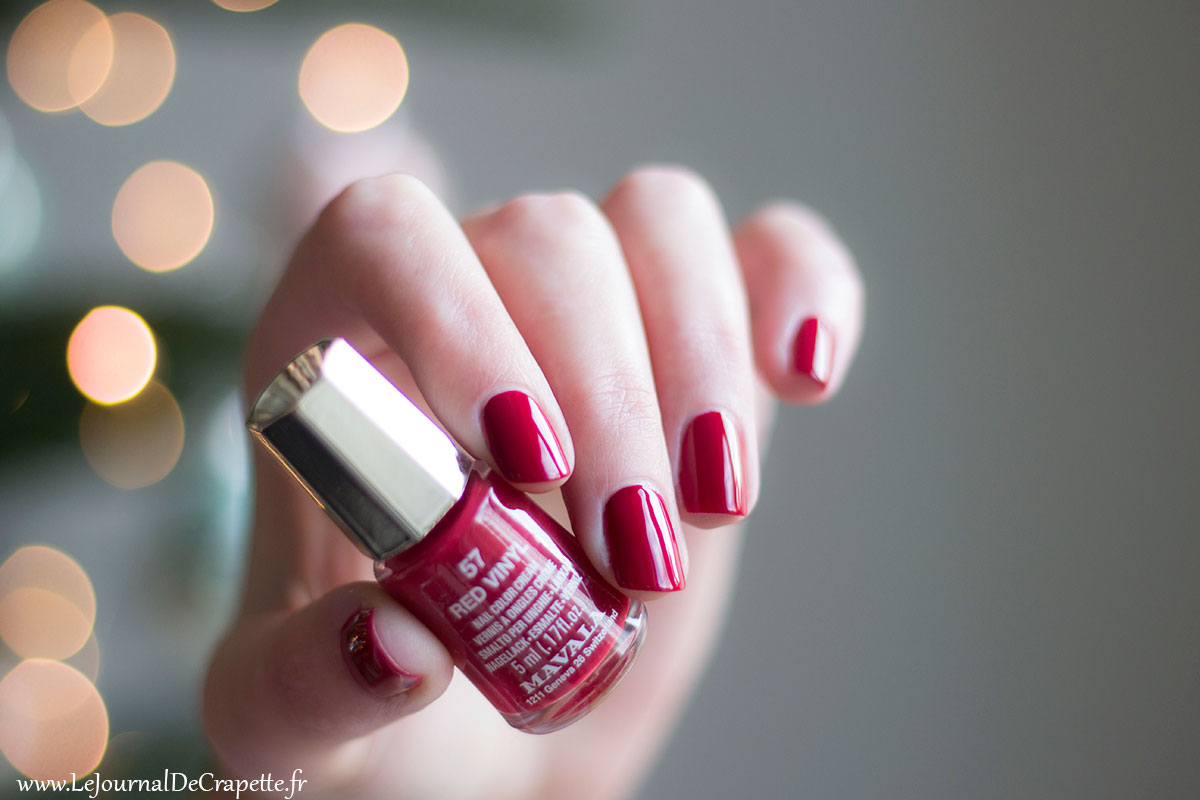 red vinyl mavala vernis swatch