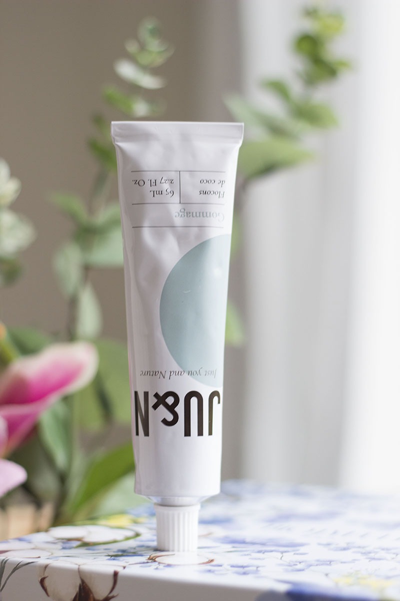 Gommage Corps "Flocons de Coco" Ju&N 